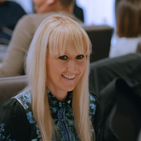 dr. Renata Debeljak